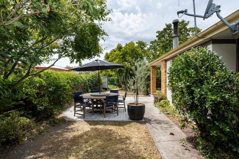 Photo of property in 4/2 Bill Ashcroft Grove, Havelock North, 4130
