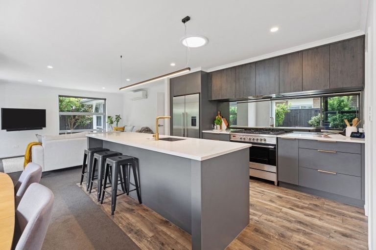 Photo of property in 21 Kahuparere Crescent, Pyes Pa, Tauranga, 3112