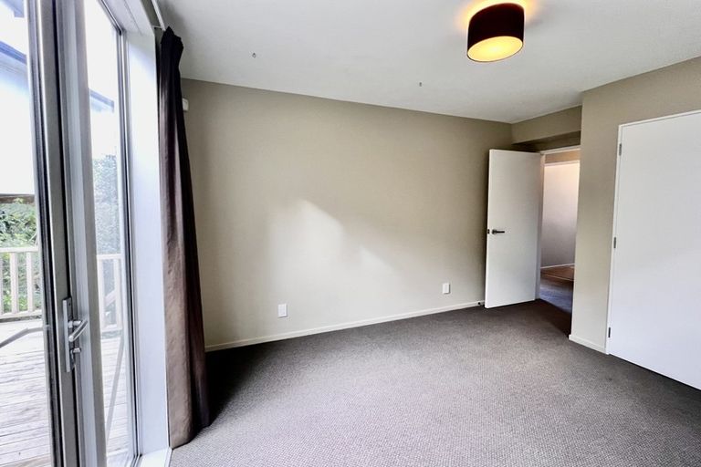 Photo of property in 59 Chartwell Drive, Crofton Downs, Wellington, 6035