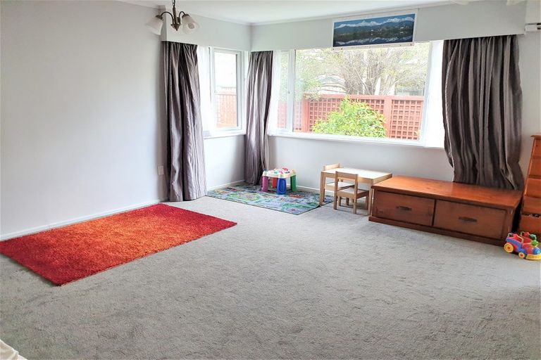 Photo of property in 50a Dyer Street, Epuni, Lower Hutt, 5011