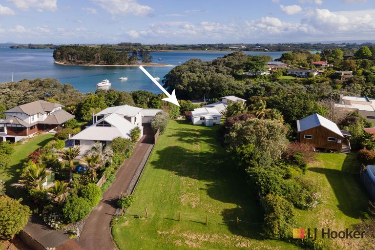 Photo of property in 16 Giles Way, Tanners Point, Tahawai, 3177