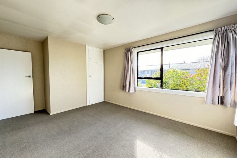 Photo of property in 11 Whelan Place, Hei Hei, Christchurch, 8042