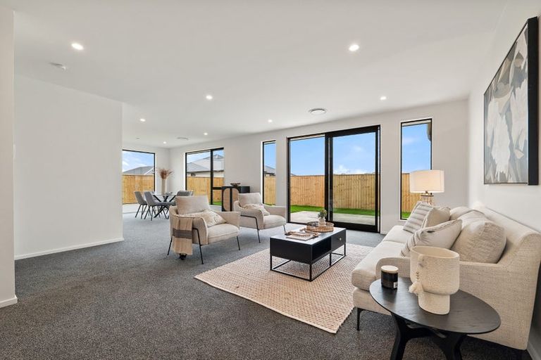 Photo of property in 18 Hunt Road, Rolleston, 7615