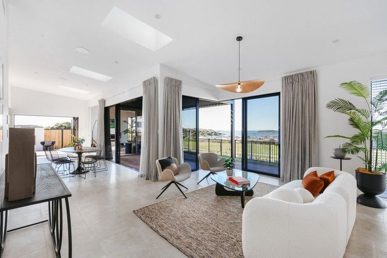 Photo of property in 19 Ridge Drive, Omokoroa, 3114