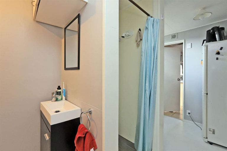 Photo of property in 309b Fenwick Street, Mayfair, Hastings, 4122