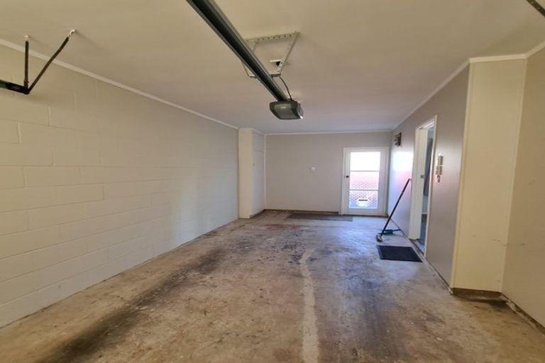 Photo of property in 1/35 Ashdown Place, Pahurehure, Papakura, 2113