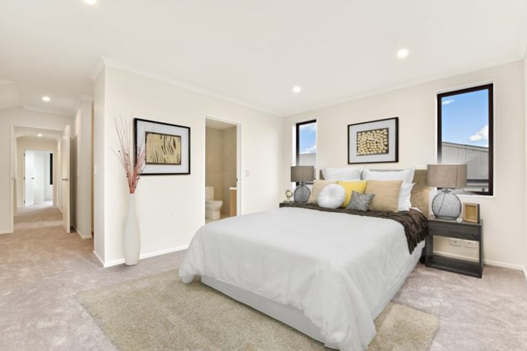 Photo of property in 9 Kainga Lane, Whenuapai, Auckland, 0618