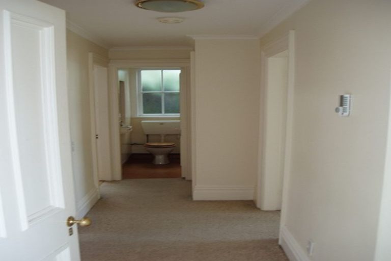 Photo of property in 26 Plunket Street, Kelburn, Wellington, 6012