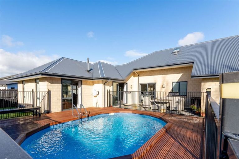 Photo of property in 25 Sterling Crescent, Kaiapoi, 7630