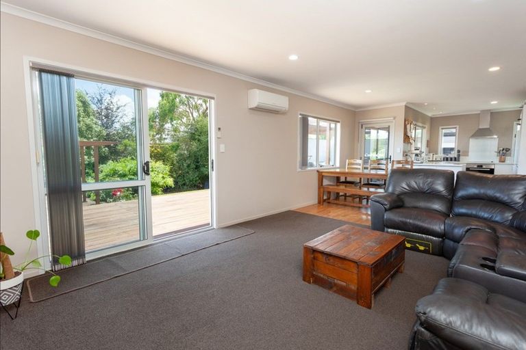 Photo of property in 6 Depot Street, Tirau, 3410