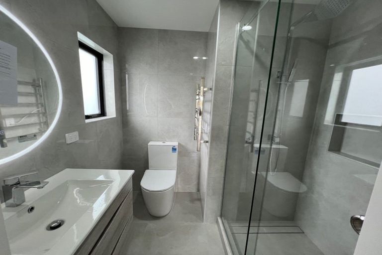 Photo of property in 255b Hill Road, The Gardens, Auckland, 2105