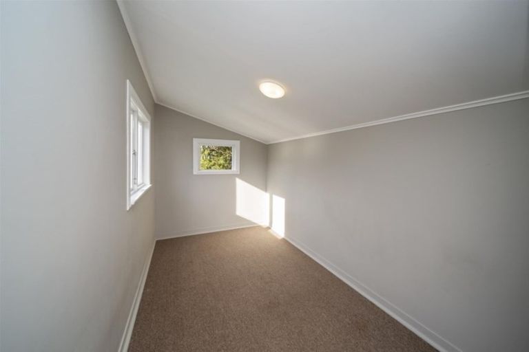 Photo of property in 6 Percy Avenue, Stratford, 4332