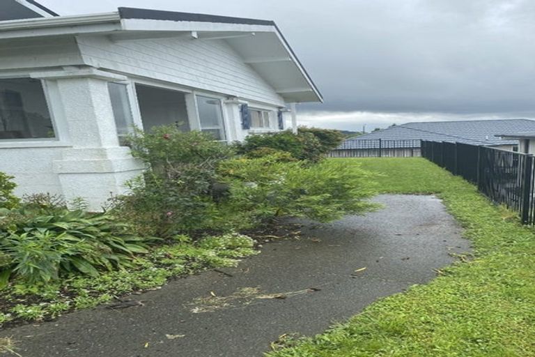 Photo of property in 11 Nottingham Road, Omokoroa, 3114