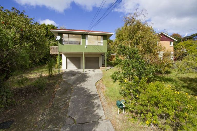 Photo of property in 1/99 Archers Road, Hillcrest, Auckland, 0629