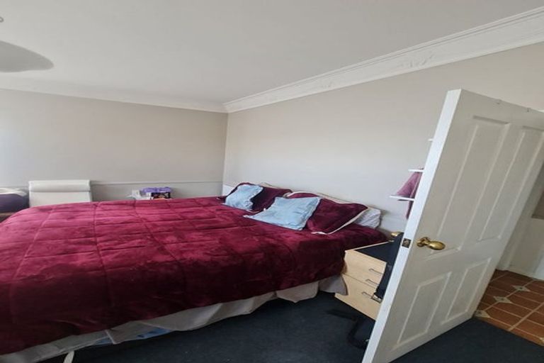 Photo of property in 1014 Heretaunga Street East, Parkvale, Hastings, 4122