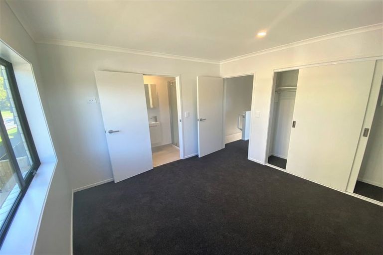 Photo of property in 1/14 Ruakiwi Road, Hamilton Lake, Hamilton, 3204