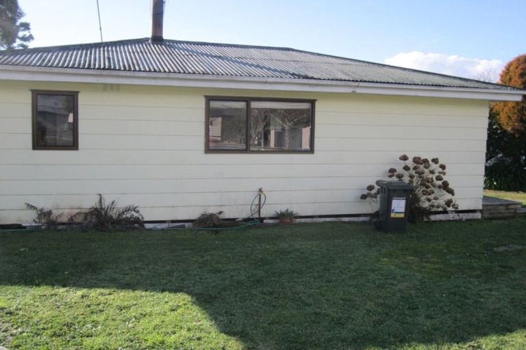 Photo of property in 43 Aylmer Street, Ross, 7812