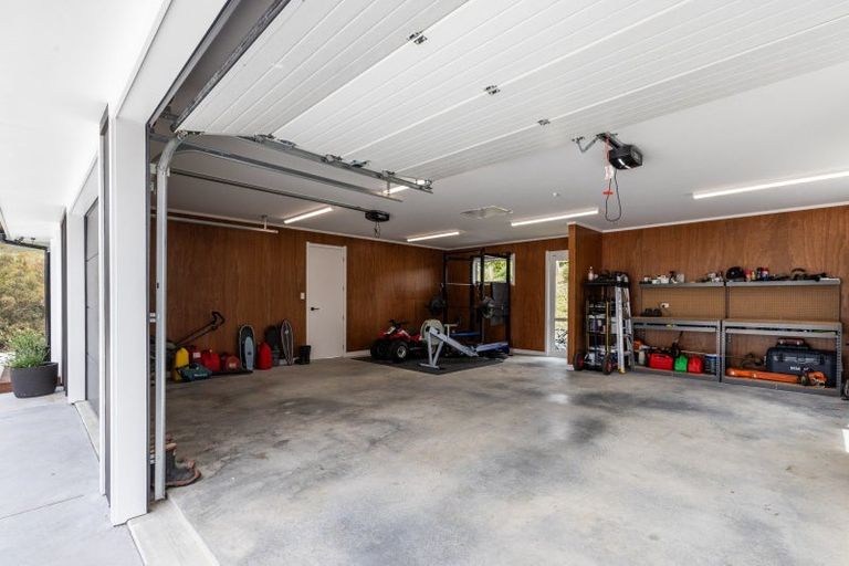 Photo of property in 967 Kahuranaki Road, Kahuranaki, Havelock North, 4295