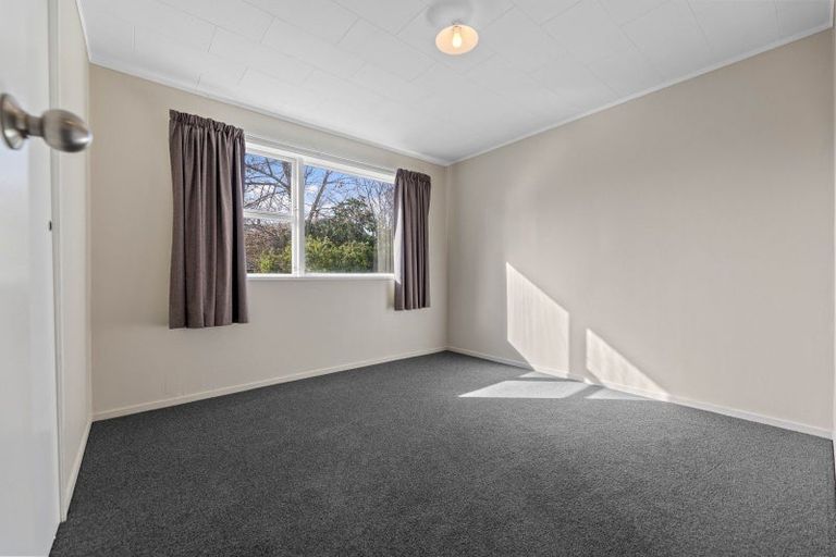 Photo of property in 16 Te Takinga Street, Turangi, 3334