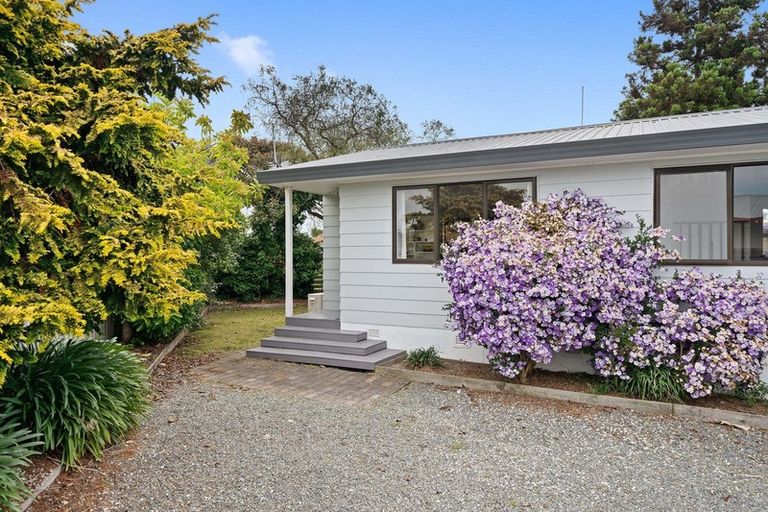 Photo of property in 43b Lyn Grove, Papamoa Beach, Papamoa, 3118