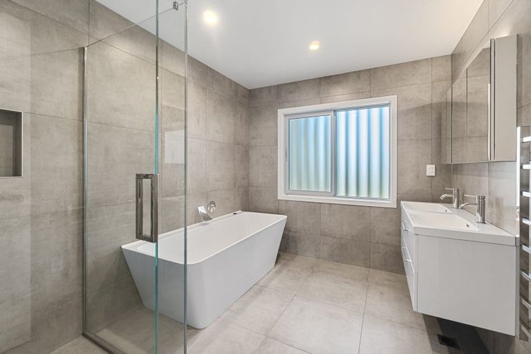 Photo of property in 43 Kauri Point Drive, Rototuna North, Hamilton, 3210