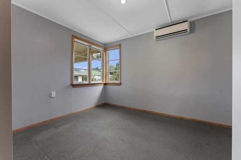 Photo of property in 47 Tararua Street, Pahiatua, 4910