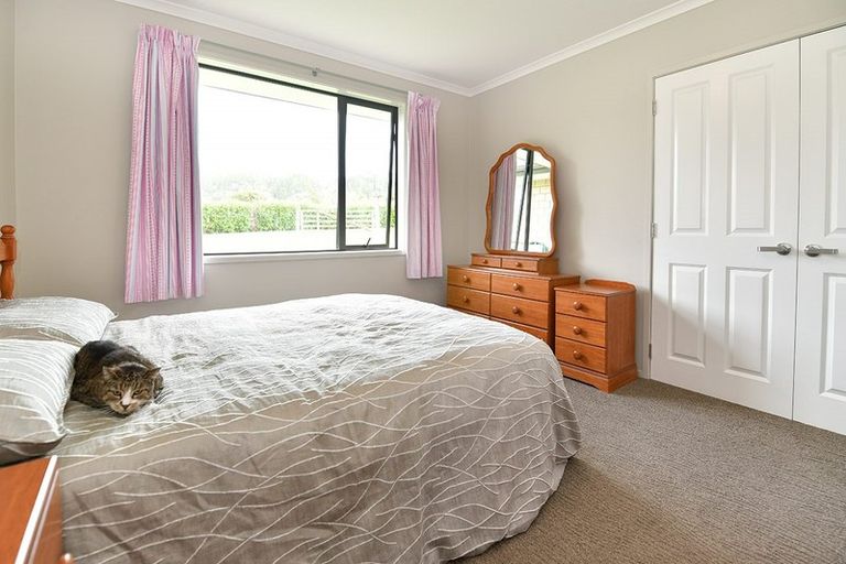 Photo of property in 15 Moses Road, Kaukapakapa, 0873