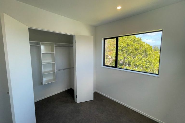 Photo of property in 1/7 South Pacific Place, Henderson, Auckland, 0612