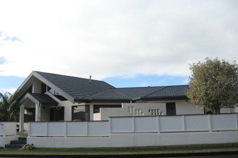 Photo of property in 1 Timandra Place, Te Kamo, Whangarei, 0112