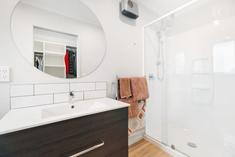 Photo of property in 10 Searle Drive, Cromwell, 9310