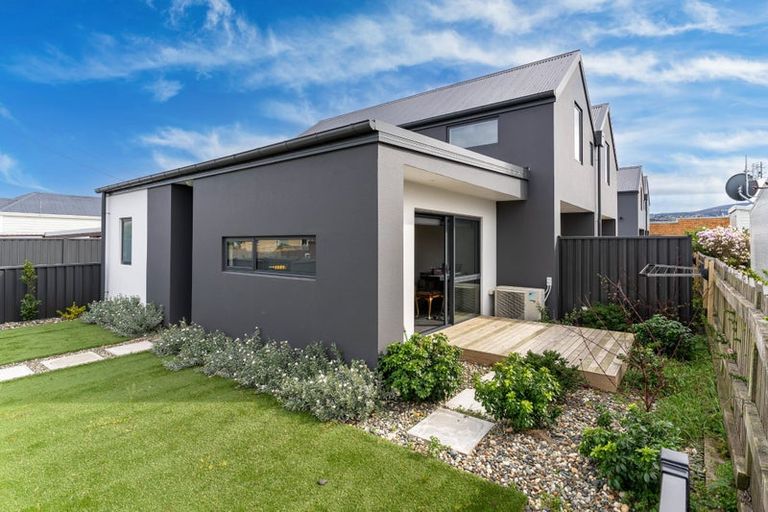 Photo of property in 1/1 Bay View Road, South Dunedin, Dunedin, 9012