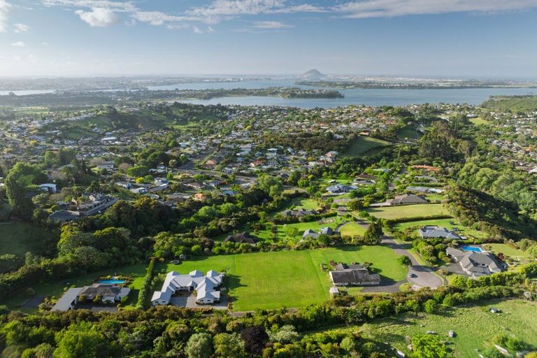 Photo of property in 32 Riverstone Drive, Welcome Bay, Tauranga, 3112