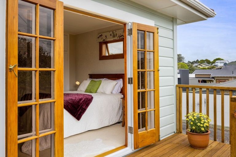 Photo of property in 13 Chilman Street, Strandon, New Plymouth, 4312