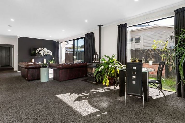 Photo of property in 12 Braddon Street, Addington, Christchurch, 8024