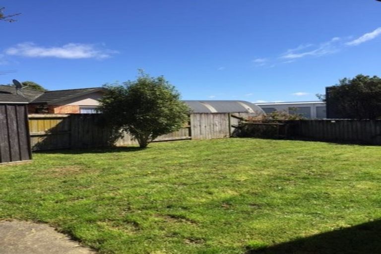 Photo of property in 18 Oakleigh Avenue, Takanini, 2112