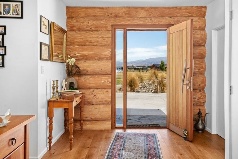 Photo of property in 118 Oliver Road, Bendigo, Cromwell, 9383