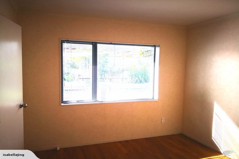 Photo of property in 20 Erne Crescent, East Tamaki, Auckland, 2016