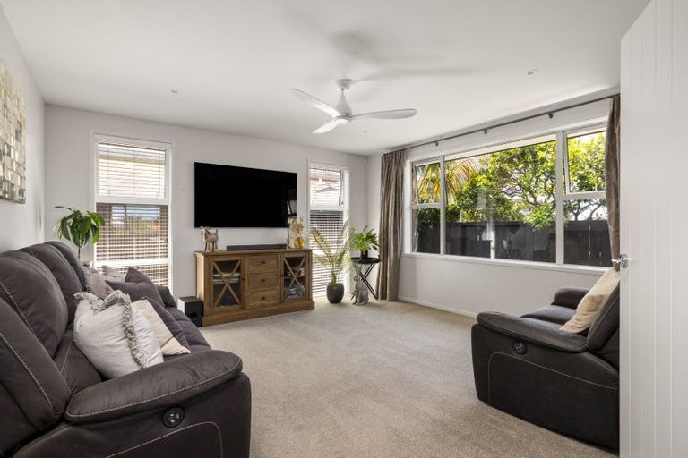 Photo of property in 32 Harbelle Close, Bethlehem, Tauranga, 3110