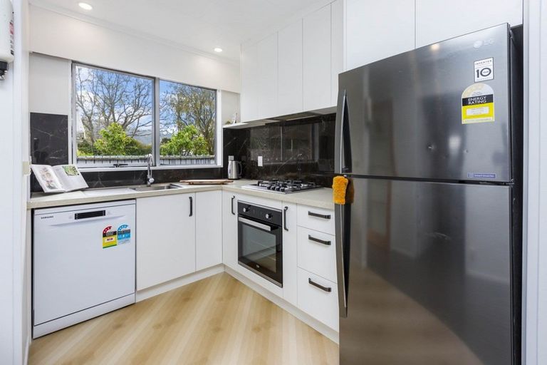 Photo of property in 2/25 Ebdentown Street, Ebdentown, Upper Hutt, 5018