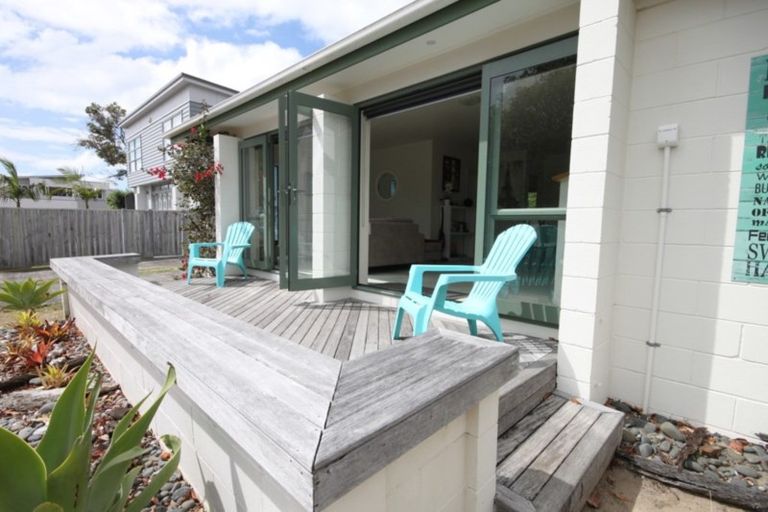 Photo of property in 1b Bagnall Place, Pauanui, Hikuai, 3579