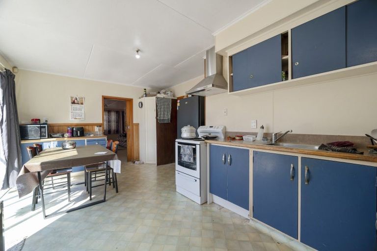 Photo of property in 25 Robertson Street, Glenholme, Rotorua, 3010