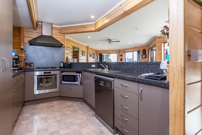 Photo of property in 1175 Tiki Sh25 Road, Coromandel, 3506