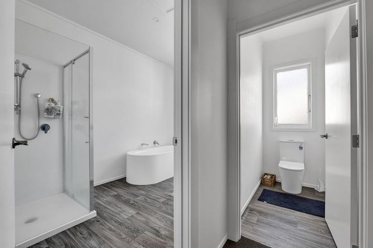 Photo of property in 30 Cambria Street, Hawera, 4610