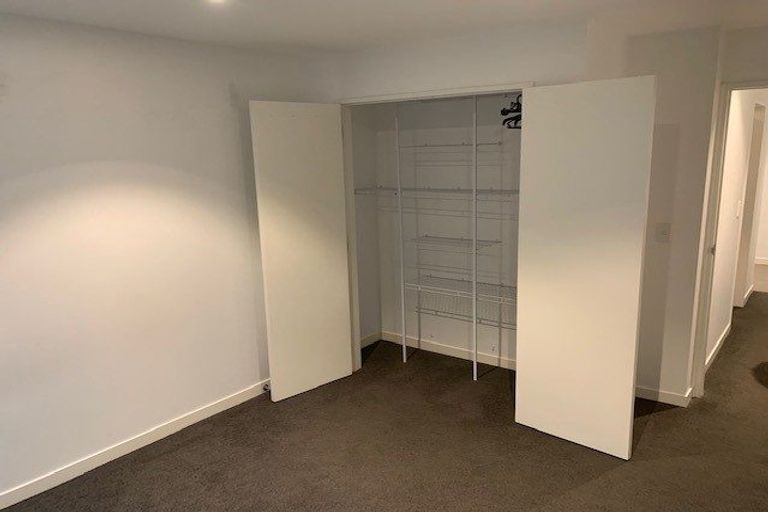 Photo of property in 18 Kellsmere Crescent, Island Bay, Wellington, 6023