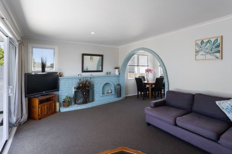 Photo of property in 110 Kingswood Road, Brookfield, Tauranga, 3110