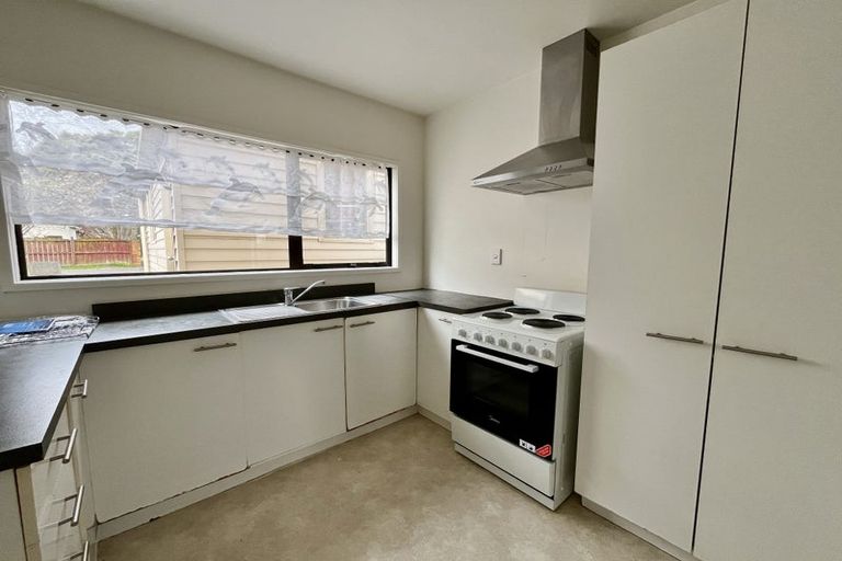 Photo of property in 399b Roscommon Road, Clendon Park, Auckland, 2103