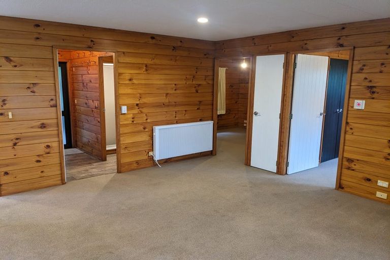 Photo of property in 2/32 Trinidad Road, Sunnynook, Auckland, 0620