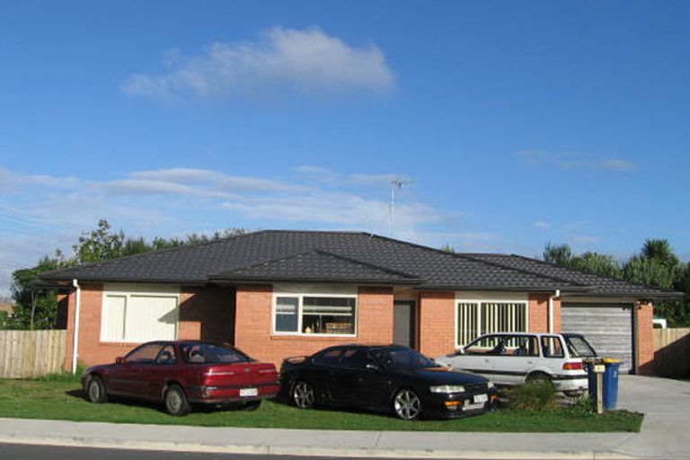 Photo of property in 2 Neesons Way, Glendene, Auckland, 0602