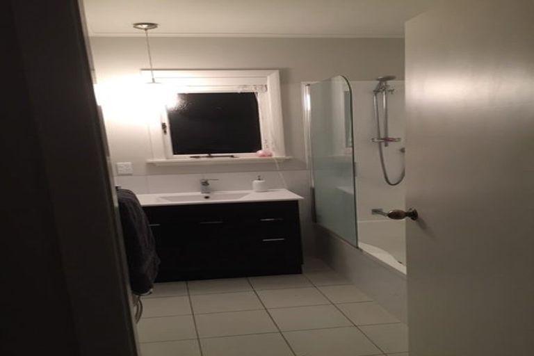 Photo of property in 40 Robinson Street, Cambridge, 3434