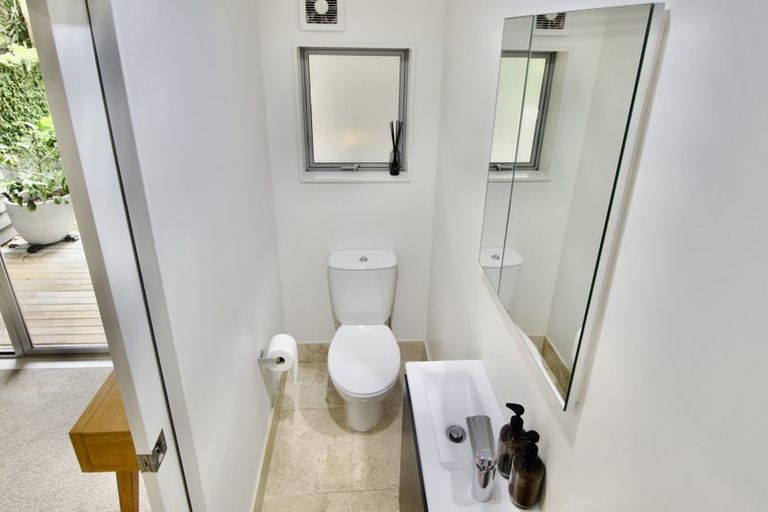 Photo of property in Habitat Apartments, 12/31 Byron Avenue, Takapuna, Auckland, 0622